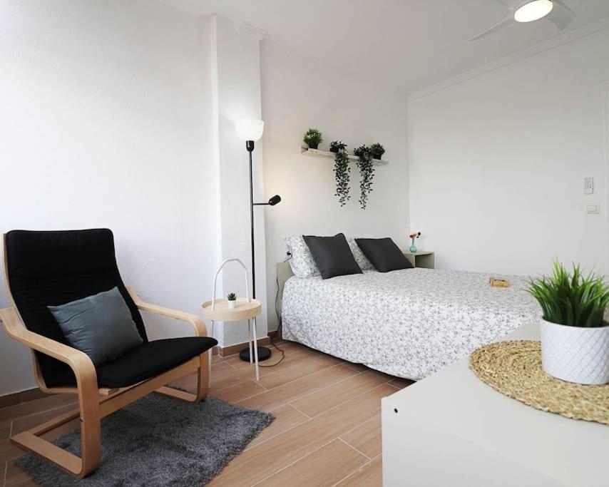 Brand New Apartment. 400 Meters Best Beach Torrevieja Ngoại thất bức ảnh
